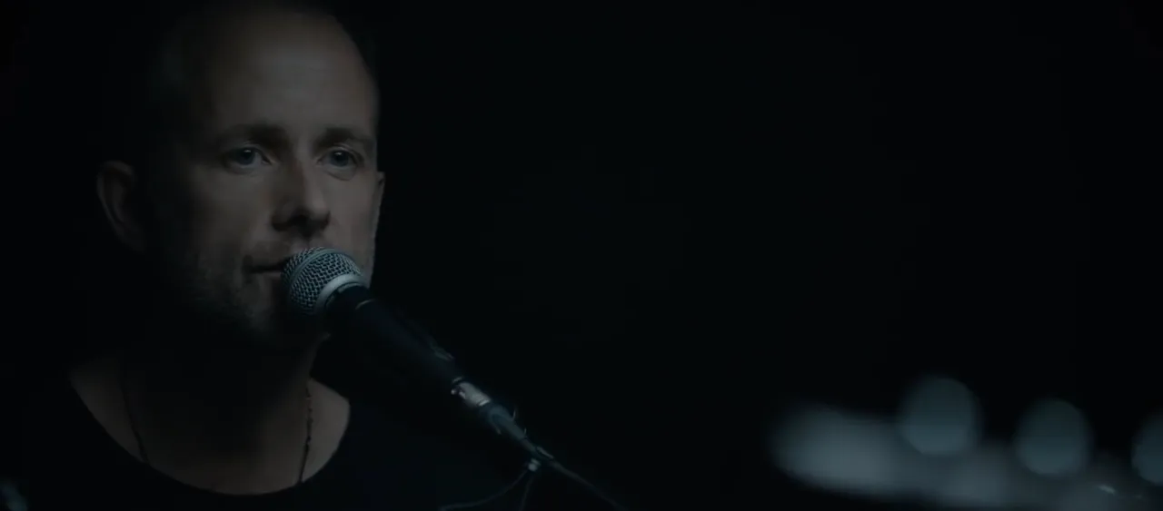 Beecake, Harbour music video